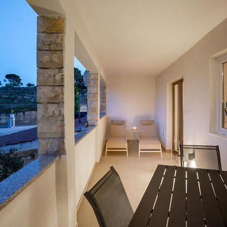 Grguric Apartments Palit Bagian luar foto