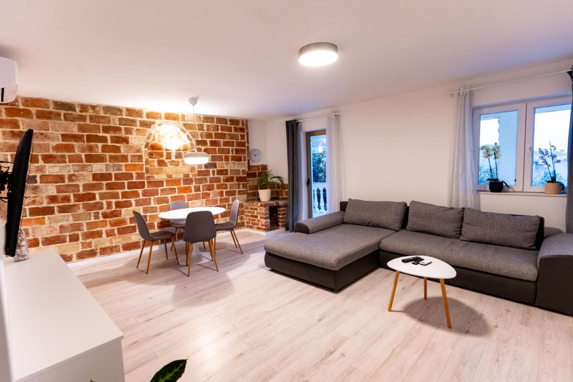 Grguric Apartments Palit Bagian luar foto