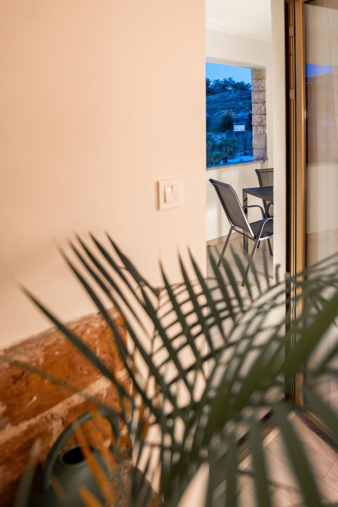 Grguric Apartments Palit Bagian luar foto
